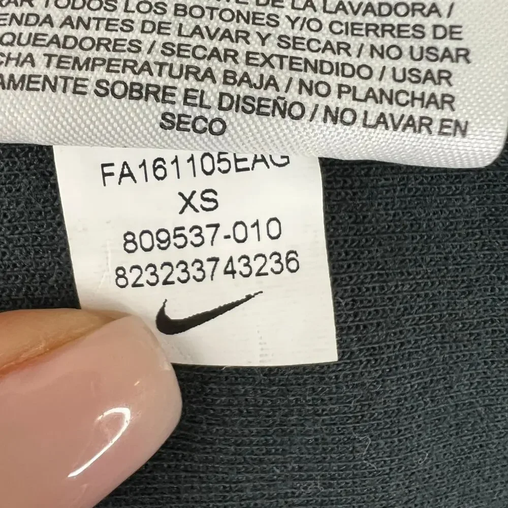 NIKE Size XS NEW
